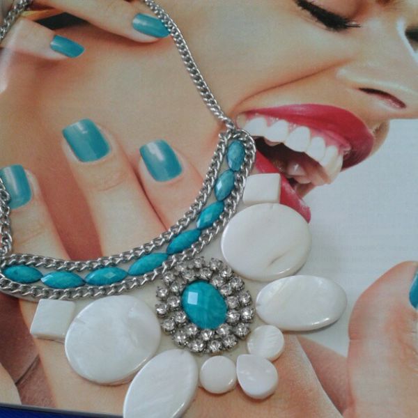 Maxi Colar